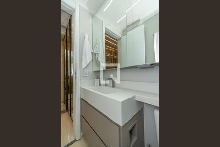 Banheiro da Suíte de apartamento à venda com 2 quartos, 55m² em Bonfim, Campinas