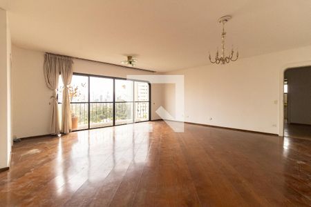 Sala de apartamento à venda com 4 quartos, 155m² em Cambuci, São Paulo