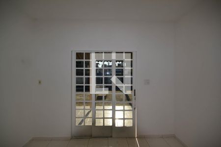 Sala de casa para alugar com 1 quarto, 200m² em Cabuís, Nilópolis
