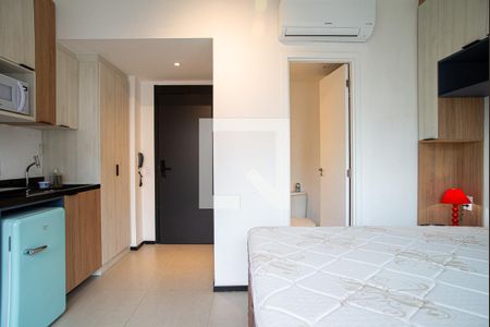 Sala/Quarto de kitnet/studio para alugar com 1 quarto, 24m² em Consolação, São Paulo