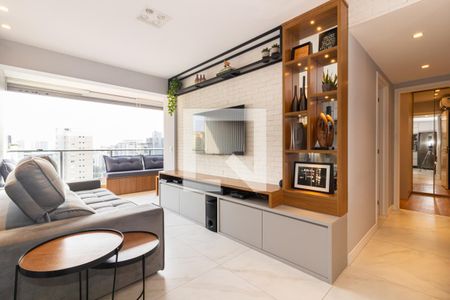 Sala de apartamento à venda com 2 quartos, 72m² em Indianópolis, São Paulo