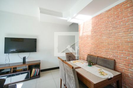 Sala de casa de condomínio à venda com 2 quartos, 90m² em Vila Matilde, São Paulo