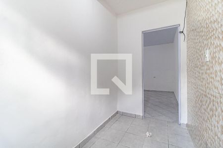 Quarto de casa para alugar com 1 quarto, 40m² em Vila Santo Estéfano, São Paulo