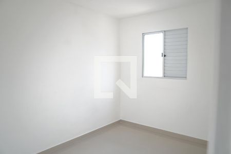 Quarto 1 de apartamento para alugar com 2 quartos, 98m² em Parque Assunção, Taboão da Serra