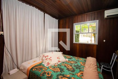 quarto 1 de casa para alugar com 2 quartos, 42m² em Padre Reus, São Leopoldo