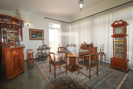 Sala de casa à venda com 3 quartos, 350m² em Nova Campinas, Campinas