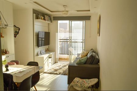 Sala  de apartamento à venda com 3 quartos, 65m² em Taquara, Rio de Janeiro