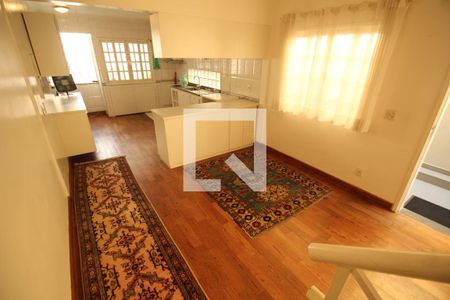 Sala de casa para alugar com 3 quartos, 270m² em Paraíso do Morumbi, São Paulo