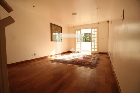 Sala 2 de casa para alugar com 3 quartos, 270m² em Paraíso do Morumbi, São Paulo