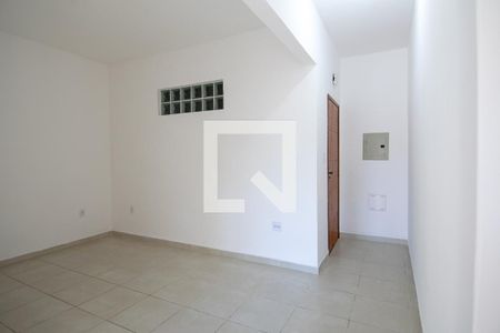 Sala de apartamento para alugar com 3 quartos, 84m² em Jardim Vinte E Cinco de Agosto, Duque de Caxias