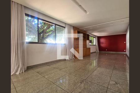 Apartamento à venda com 147m², 4 quartos e 2 vagasSala 