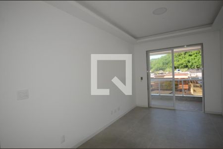 Sala de apartamento para alugar com 3 quartos, 78m² em Vila Valqueire, Rio de Janeiro