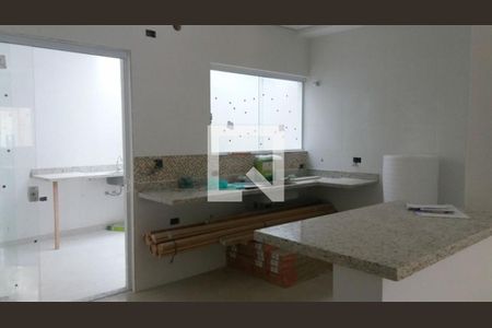 Casa à venda com 3 quartos, 96m² em Cupecê, São Paulo