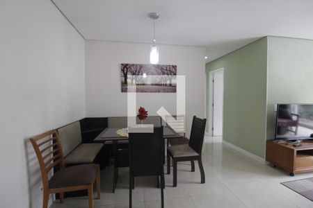 Sala  de apartamento à venda com 3 quartos, 73m² em Camorim, Rio de Janeiro