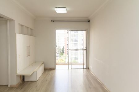 Sala de apartamento para alugar com 2 quartos, 60m² em Indianópolis, São Paulo