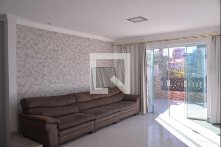 Casa à venda com 3 quartos, 133m² em Vila Curuçá, Santo André