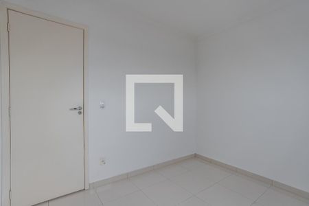 Quarto 1 de apartamento para alugar com 3 quartos, 66m² em Sarandi, Porto Alegre