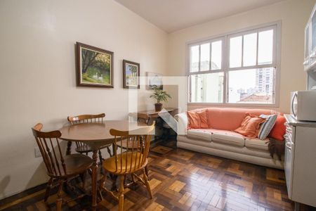 Sala de apartamento para alugar com 2 quartos, 72m² em Floresta, Porto Alegre