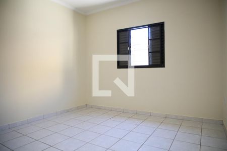 Quarto 1 de casa para alugar com 2 quartos, 110m² em Residencial Celina Park, Goiânia