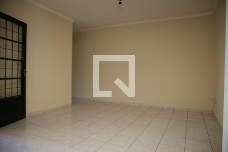 Sala/Cozinha de casa para alugar com 2 quartos, 110m² em Residencial Celina Park, Goiânia