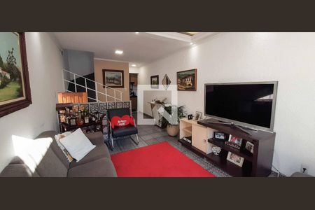 Sala de casa à venda com 2 quartos, 184m² em Vila Yolanda, Osasco