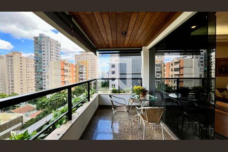 varanda de apartamento à venda com 4 quartos, 190m² em Funcionários, Belo Horizonte