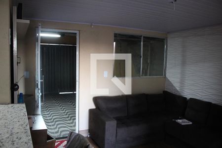 Sala 1 de casa para alugar com 4 quartos, 65m² em Tropical, Contagem