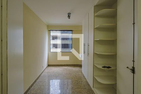 Quarto 1 de apartamento para alugar com 2 quartos, 88m² em Centro, Belo Horizonte