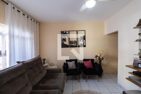 Casa à venda com 214m², 4 quartos e 3 vagasCasa 1 Sala