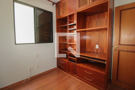 Quarto 1 de apartamento à venda com 3 quartos, 85m² em Vila Itapura, Campinas