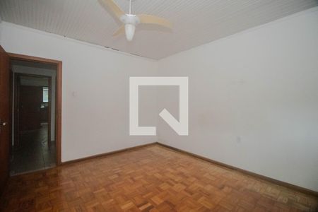 Quarto 1 de casa à venda com 3 quartos, 210m² em Jardim Sabará, Porto Alegre