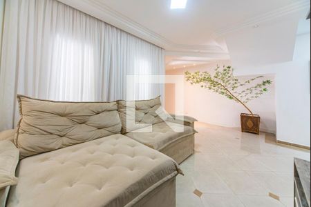 Sala de casa para alugar com 3 quartos, 240m² em Vila Curuca, Santo André