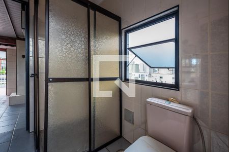 Apartamento para alugar com 360m², 4 quartos e 4 vagas Apartamento para alugar com 360m², 4 quartos e 4 vagasBanheiro