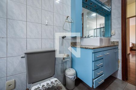 Apartamento para alugar com 360m², 4 quartos e 4 vagas Apartamento para alugar com 360m², 4 quartos e 4 vagasBanheiro