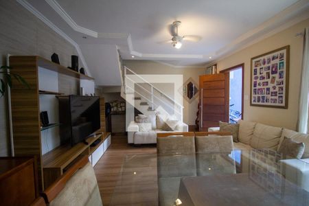 Sala de casa de condomínio para alugar com 3 quartos, 110m² em Camorim, Rio de Janeiro