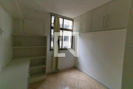 Quarto de apartamento à venda com 2 quartos, 65m² em Ingá, Niterói