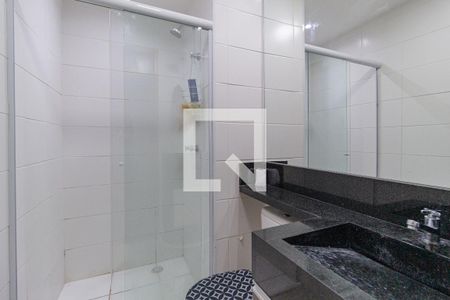 Banheiro de apartamento à venda com 2 quartos, 44m² em Jardim Boa Vista (zona Oeste), Osasco