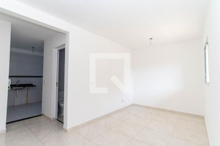 Sala de apartamento para alugar com 2 quartos, 47m² em Jardim Tranquilidade, Guarulhos