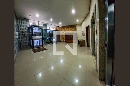 Hall de entrada de apartamento à venda com 1 quarto, 46m² em Centro Histórico, Porto Alegre