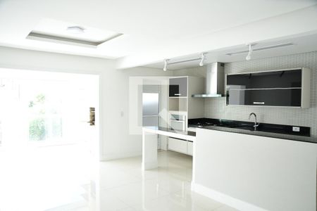 Sala de apartamento para alugar com 3 quartos, 104m² em Chácara Pavoeiro, Cotia