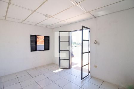 Quarto 1 de casa para alugar com 2 quartos, 50m² em Portal dos Gramados, Guarulhos
