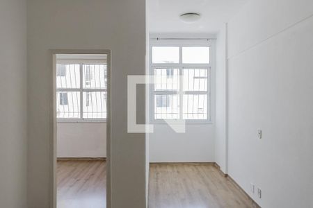 Sala de apartamento à venda com 2 quartos, 70m² em Copacabana, Rio de Janeiro