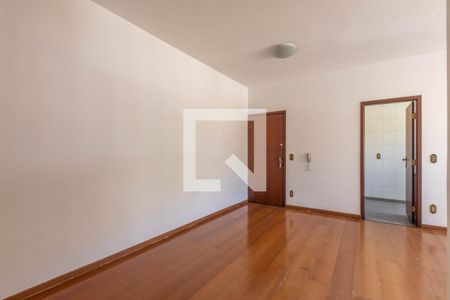 Sala de apartamento à venda com 3 quartos, 100m² em Santo Antônio, Belo Horizonte