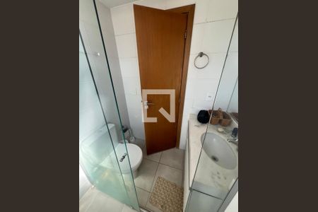 Banheiro da Suíte de apartamento à venda com 2 quartos, 69m² em Vila da Serra, Nova Lima