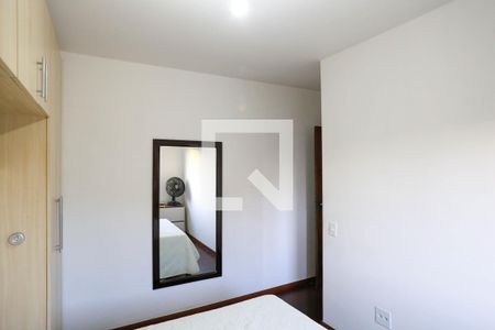 Quarto de apartamento à venda com 3 quartos, 63m² em Ana Lúcia, Belo Horizonte