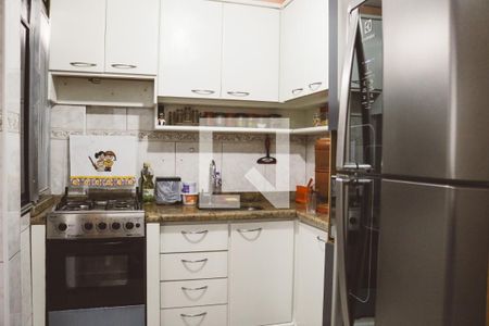 Apartamento à venda com 55m², 2 quartos e 1 vaga Apartamento à venda com 55m², 2 quartos e 1 vagaCozinha e Área de Serviço