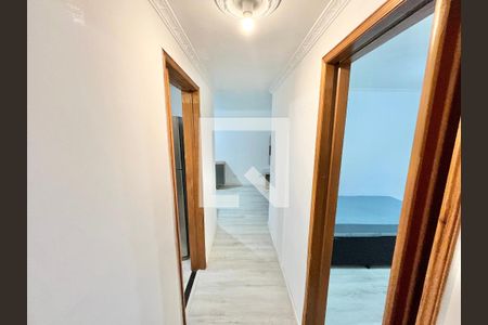 Corredor de apartamento para alugar com 2 quartos, 55m² em Santana, São Paulo