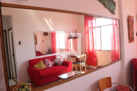 Sala de apartamento para alugar com 2 quartos, 62m² em Centro, Nova Iguaçu