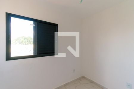 Quarto 1 de apartamento à venda com 2 quartos, 46m² em Itaquera, São Paulo