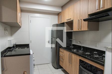 Cozinha de apartamento para alugar com 1 quarto, 27m² em Cambuci, São Paulo